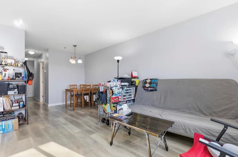 303 1310 CARIBOO STREET, New Westminster, BC — Residential for Sale - Photo 2