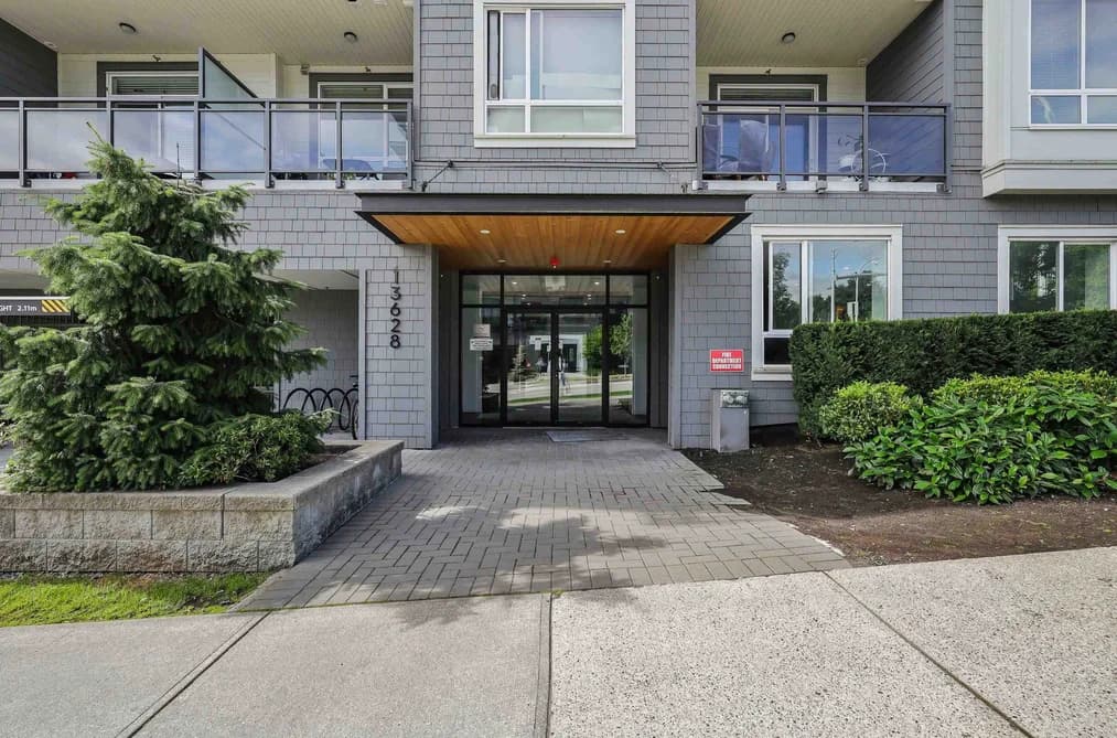303 13628 81A AVENUE, Surrey, BC — Residential for Sale - Photo 2