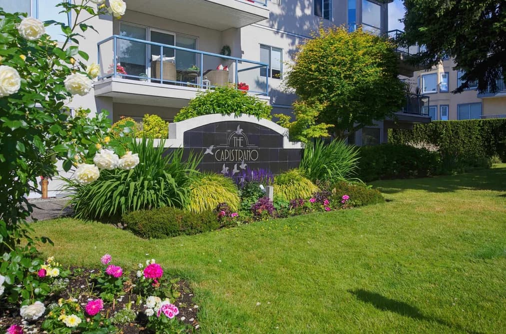 303 1441 BLACKWOOD STREET, White Rock, BC — Residential for Sale - Photo 2