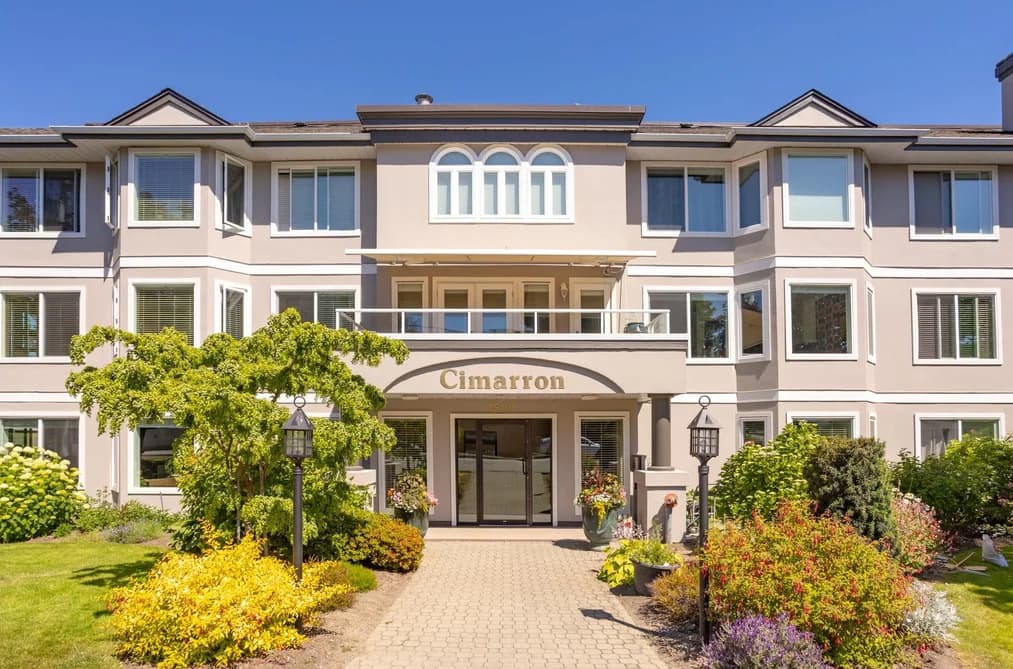 Condo for sale at 303 1500 Merklin Street White Rock British Columbia - MLS: R3143096