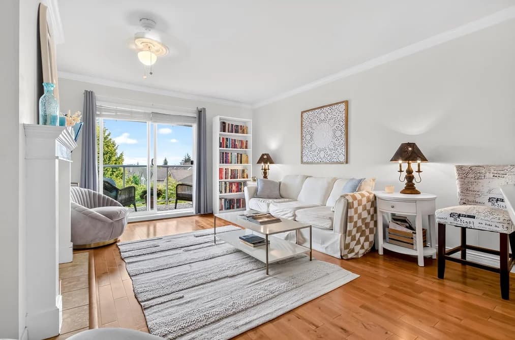 303 1500 MERKLIN STREET, White Rock, BC — Residential for Sale - Photo 2