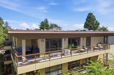 Condo for sale at 303 15747 Marine Drive White Rock British Columbia - MLS: R3137950