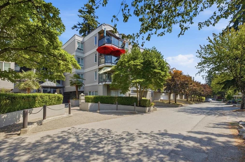 303 2250 SE MARINE DRIVE, Vancouver, BC — Residential for Sale - Photo 2