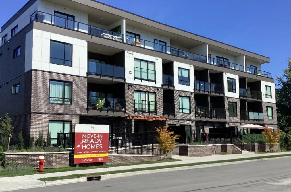 303 2277 HAWTHORNE AVENUE, Port Coquitlam BC V3C 1W7 - Photo 1