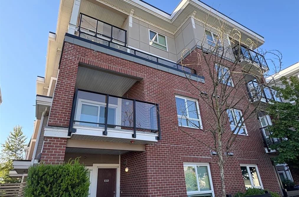 303 4882 SLOCAN STREET, Vancouver, BC — Residential for Sale - Photo 2