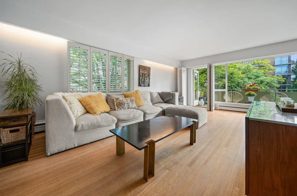 204 5475 VINE STREET, Vancouver, BC — Residential for Sale - Main Photo