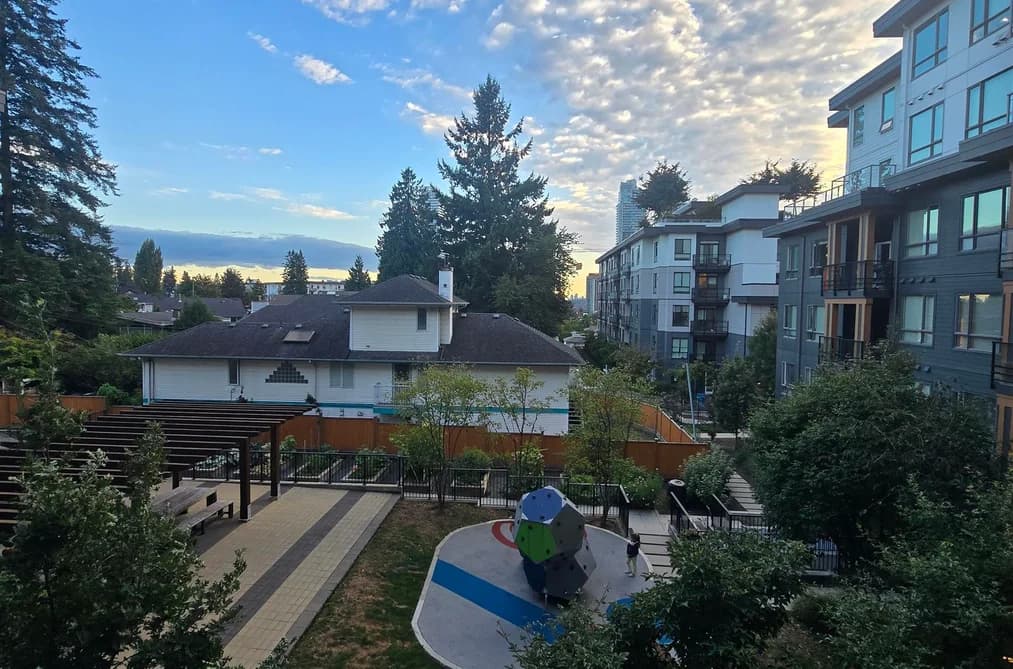 303 721 ANSKAR COURT, Coquitlam, BC — Residential for Sale - Photo 2