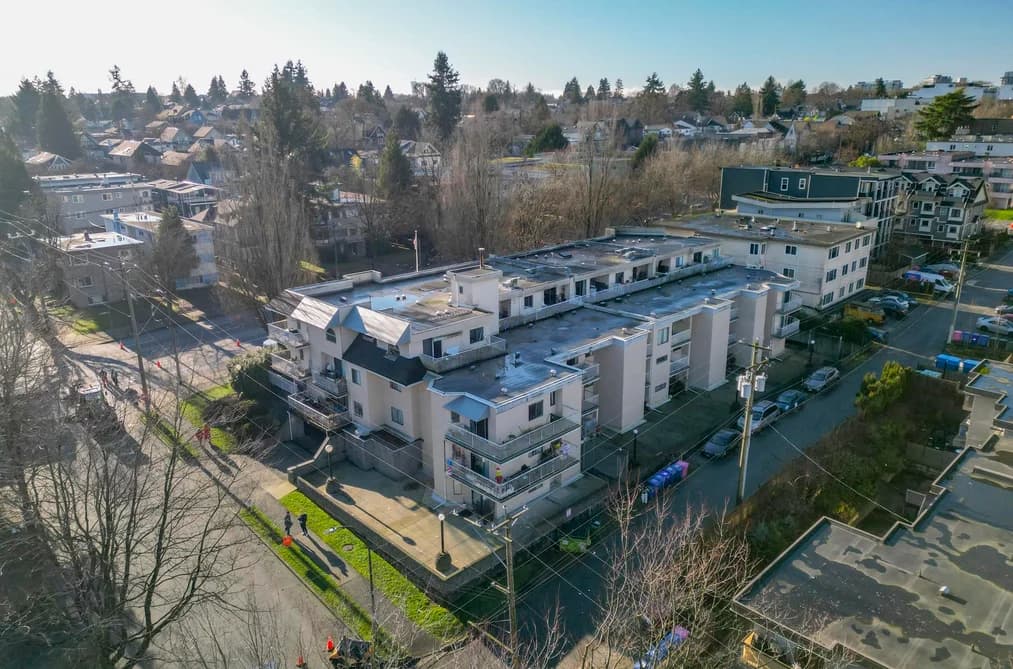 303 975 E BROADWAY, Vancouver, BC — Residential for Sale - Main Photo