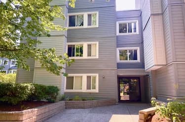 Condo for sale at 303 9890 Manchester Drive Burnaby British Columbia - MLS: R3147897