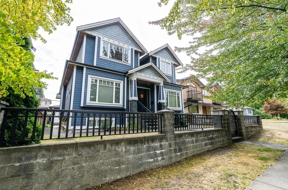 3032 E 16TH AVENUE, Vancouver, BC — Residential for Sale - Photo 2