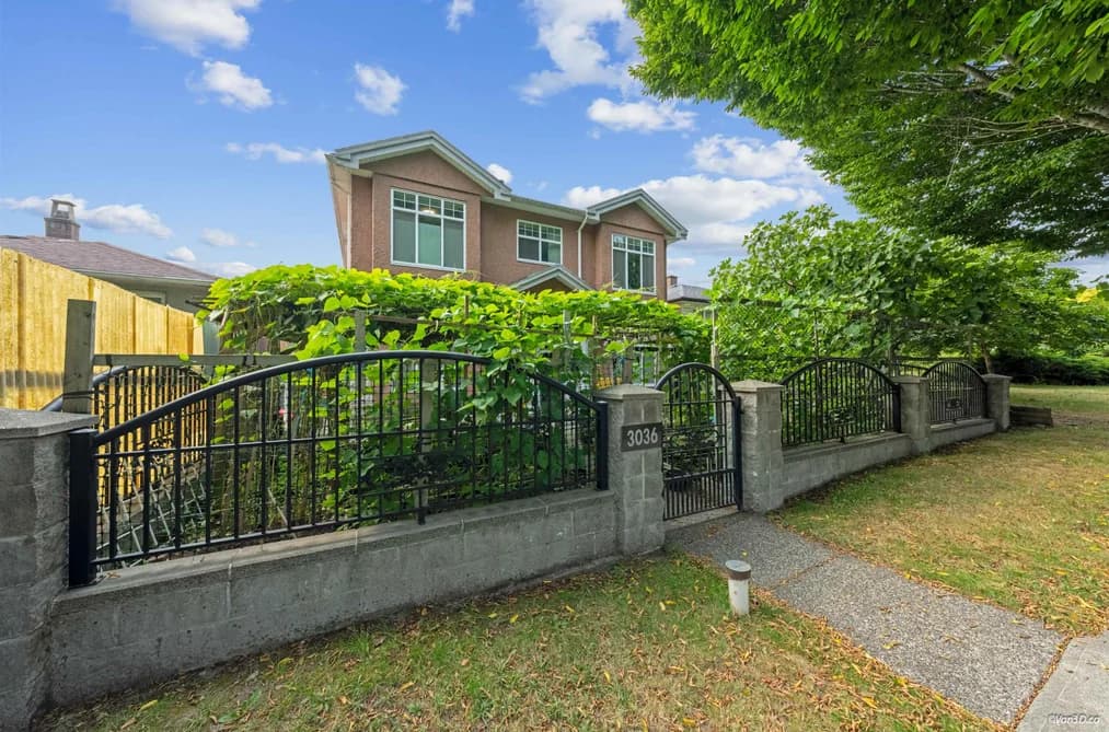 3036 E 1ST AVENUE, Vancouver, BC — Residential for Sale - Photo 2