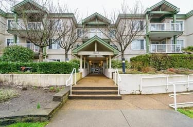 Condo for sale at 304 10665 139 Street Surrey British Columbia - MLS: R3144496