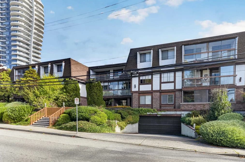 304 1444 MARTIN STREET, Surrey, BC — Residential for Sale - Main Photo