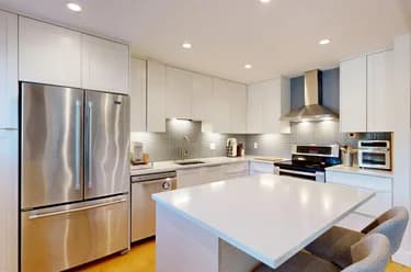 Condo for sale at 304 1528 Bowser Avenue North Vancouver British Columbia - MLS: R3109442