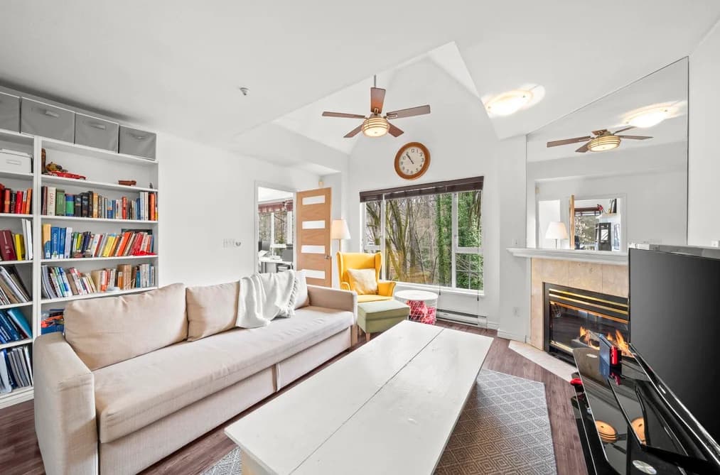 304 1550 FELL AVENUE AVENUE, North Vancouver, BC — Residential for Sale - Photo 2