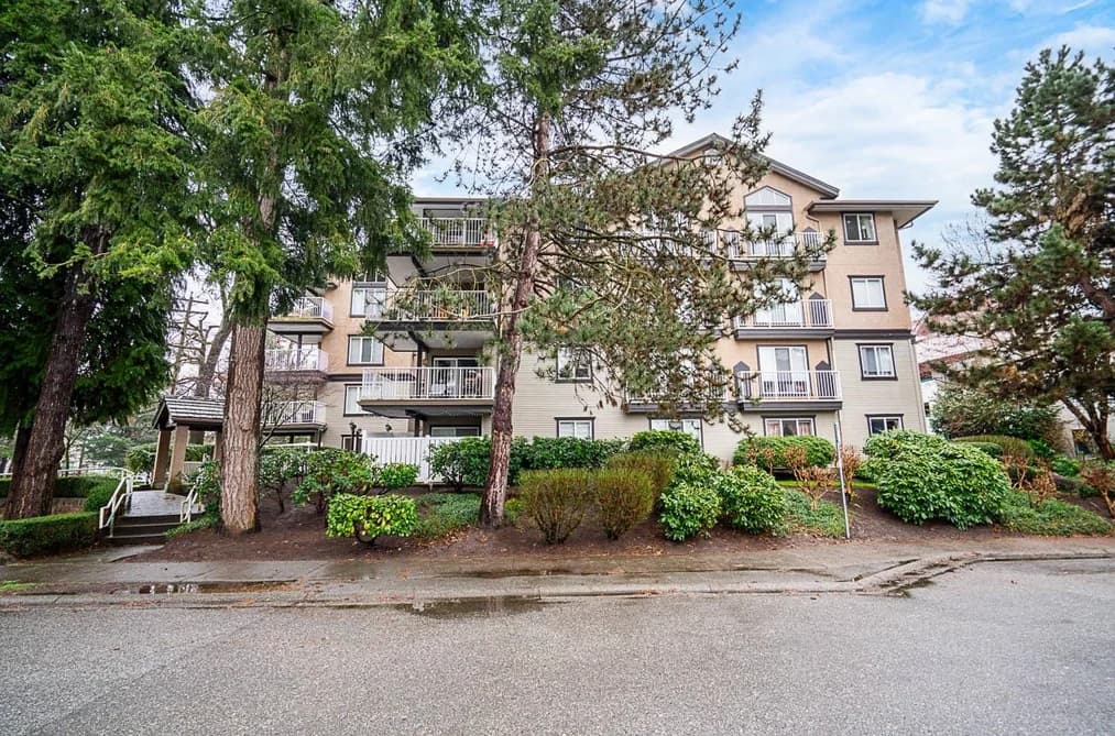 304 20288 54 AVENUE, Langley, BC — Residential for Sale - Photo 2