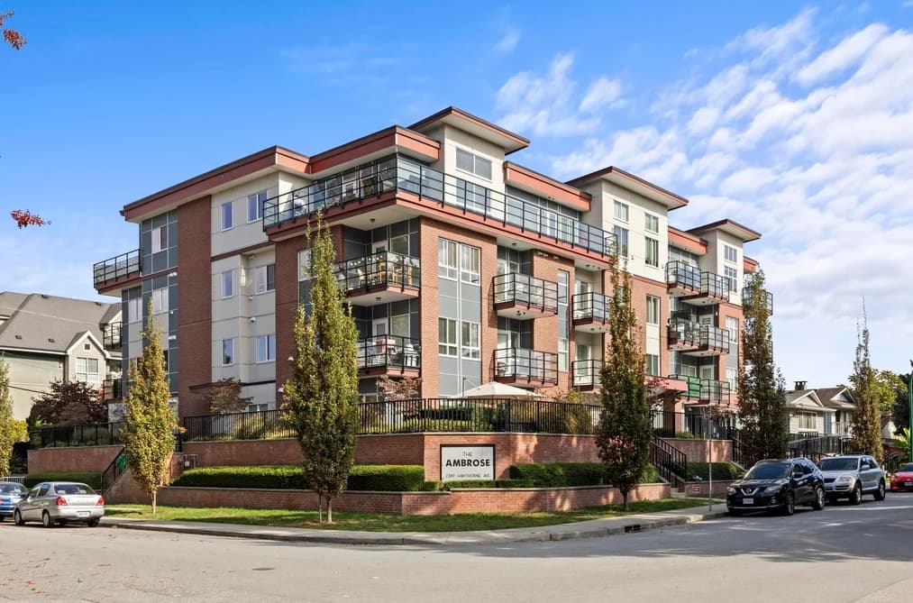 304 2389 HAWTHORNE AVENUE, Port Coquitlam, BC — Residential for Sale - Main Photo