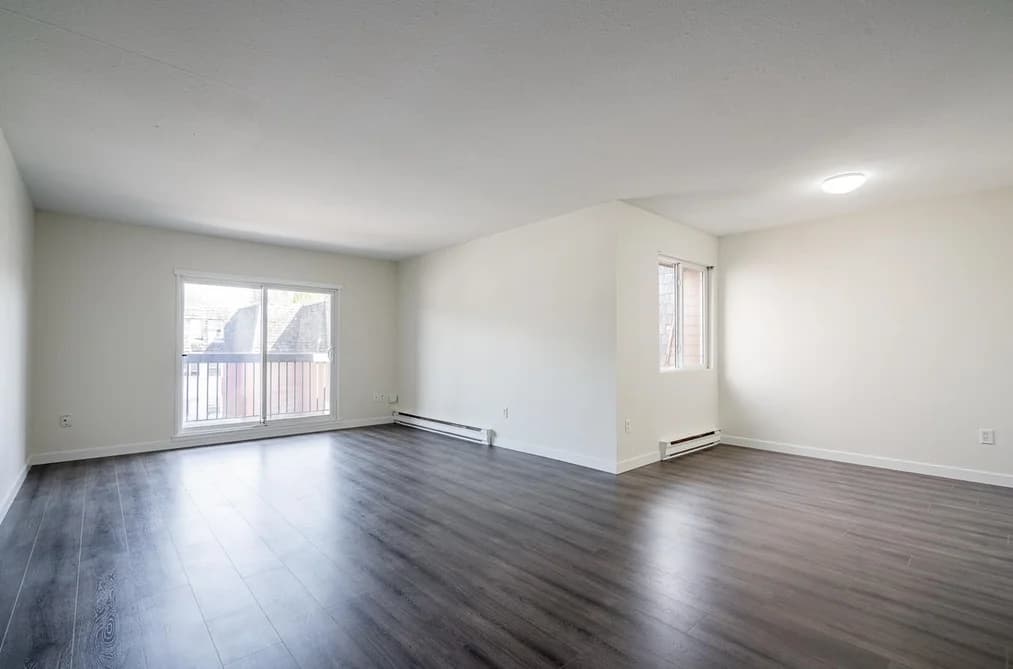 304 33850 FERN STREET, Abbotsford, BC — Residential for Sale - Photo 2