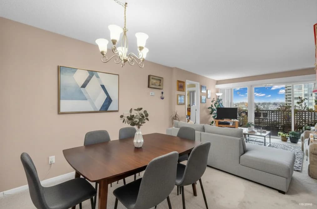 304 4941 LOUGHEED HIGHWAY, Burnaby, BC — Residential for Sale - Main Photo