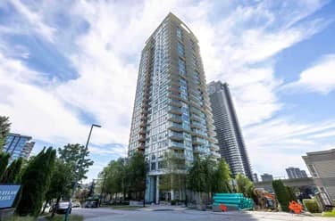 Condo for sale at 304 530 Whiting Way Coquitlam British Columbia - MLS: R3109090