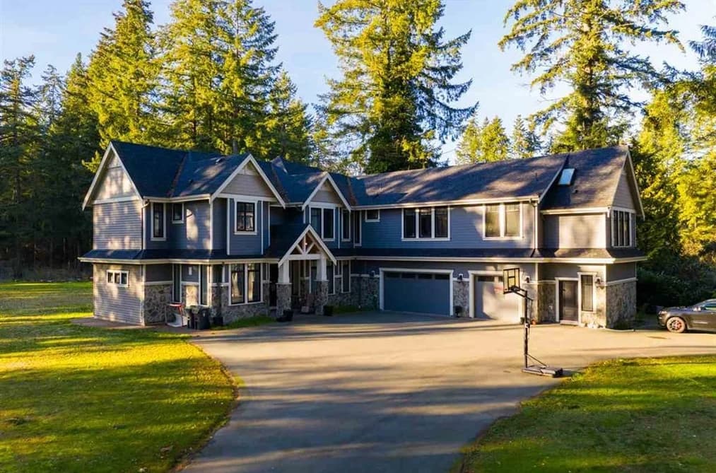 3041 202 STREET, Langley, BC — Residential for Sale - Photo 2