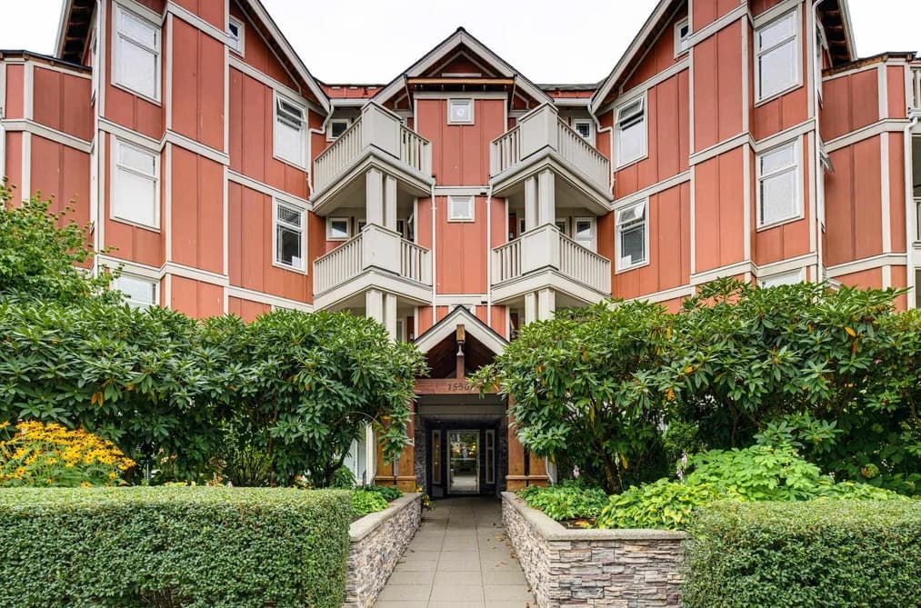 305 15368 16A AVENUE, Surrey, BC — Residential for Sale - Main Photo