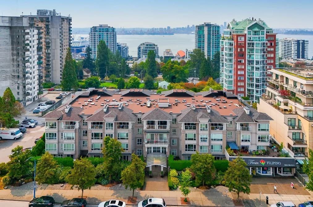 305 155 E 3RD STREET, North Vancouver, BC — Residential for Sale - Main Photo