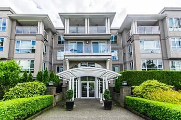 Condo for sale at 305 155 E 3rd Street North Vancouver British Columbia - MLS: R3143395