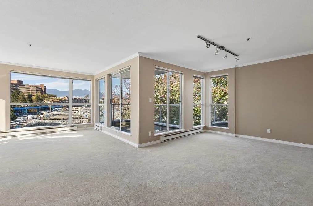 305 1551 MARINER WALK, Vancouver, BC — Residential for Sale - Photo 2