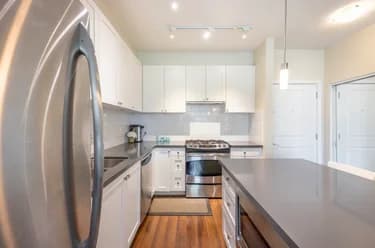 Condo for sale at 305 15850 26 Avenue Avenue Surrey British Columbia - MLS: R3105768