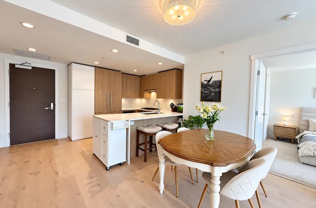 305 2707 LIBRARY LANE, North Vancouver, BC — Residential for Sale - Photo 2