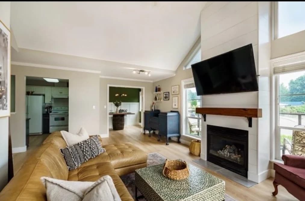 305 33150 4TH AVENUE, Mission, BC — Residential for Sale - Main Photo