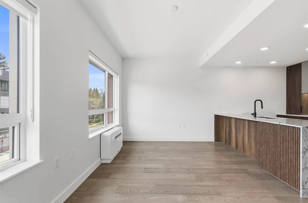 305 3590 W 39TH AVENUE, Vancouver, BC — Residential for Sale - Photo 2