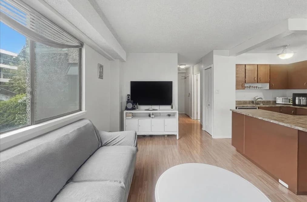 305 47 AGNES STREET, New Westminster, BC — Residential for Sale - Photo 2