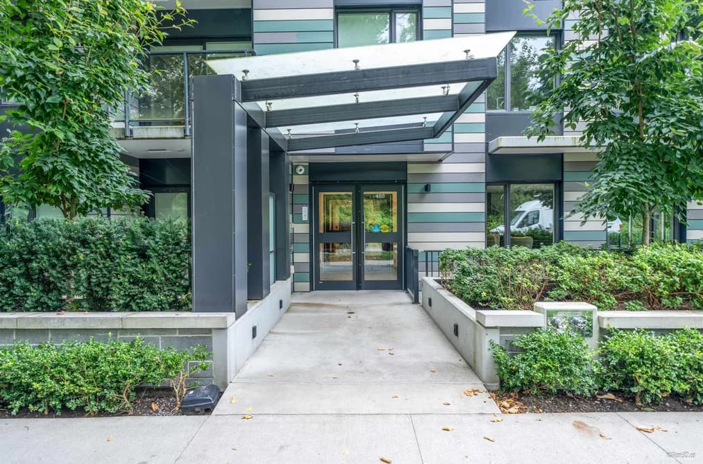305 488 W 58TH AVENUE, Vancouver, BC — Residential for Sale - Photo 2