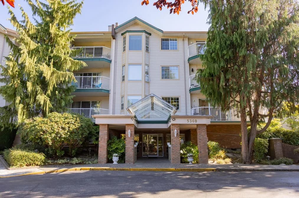 305 5360 205 STREET, Langley, BC — Residential for Sale - Main Photo