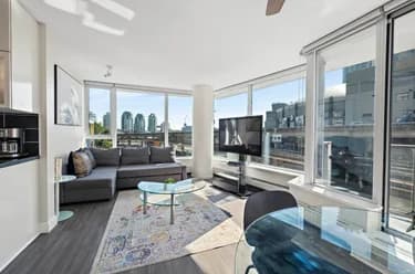 Condo for sale at 305 689 Abbott Street Vancouver British Columbia - MLS: R3161043