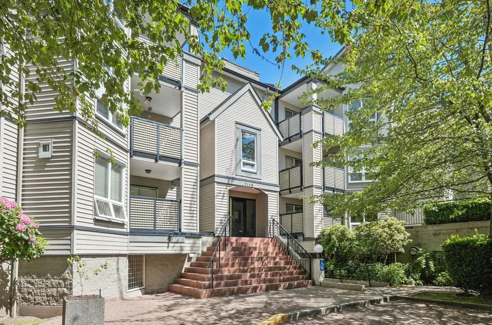 305 7459 MOFFATT ROAD, Richmond, BC — Residential for Sale - Photo 2
