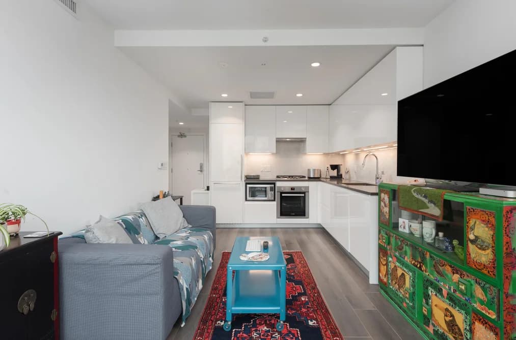 305 8138 FRASER STREET, Vancouver, BC — Residential for Sale - Main Photo