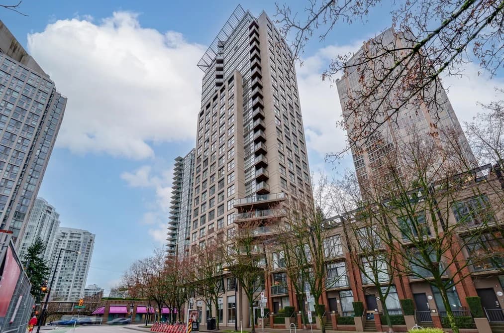 305 989 BEATTY STREET, Vancouver, BC — Residential for Sale - Main Photo