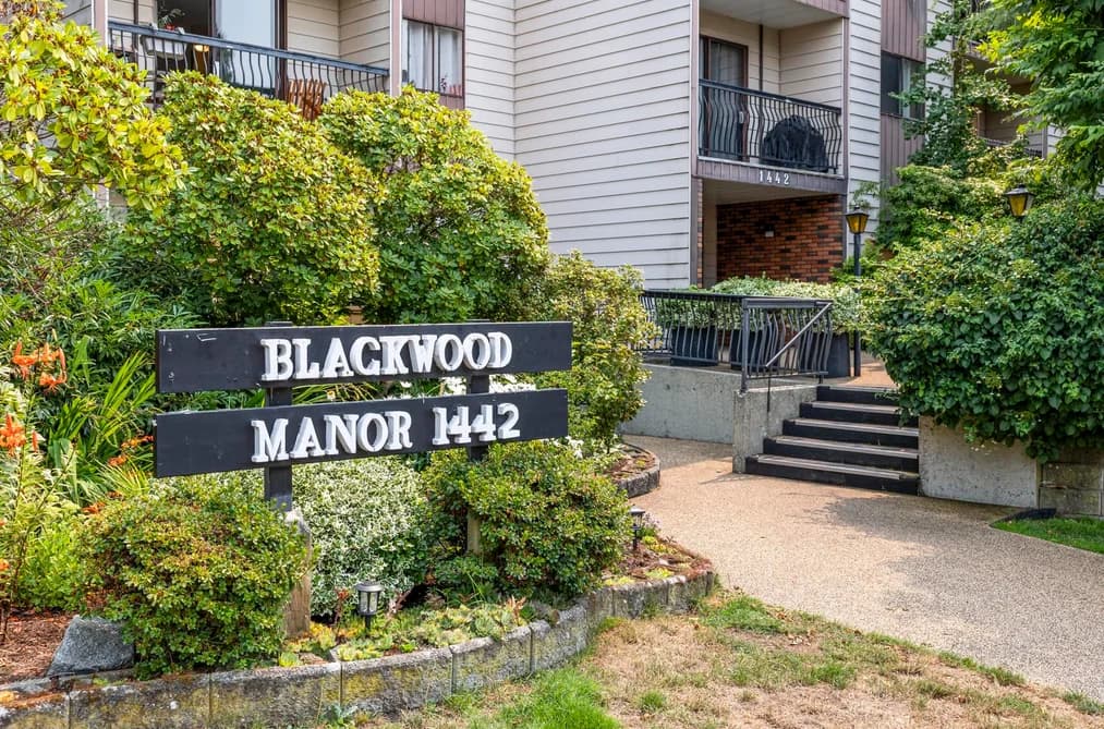 306 1442 BLACKWOOD STREET, White Rock, BC — Residential for Sale - Main Photo