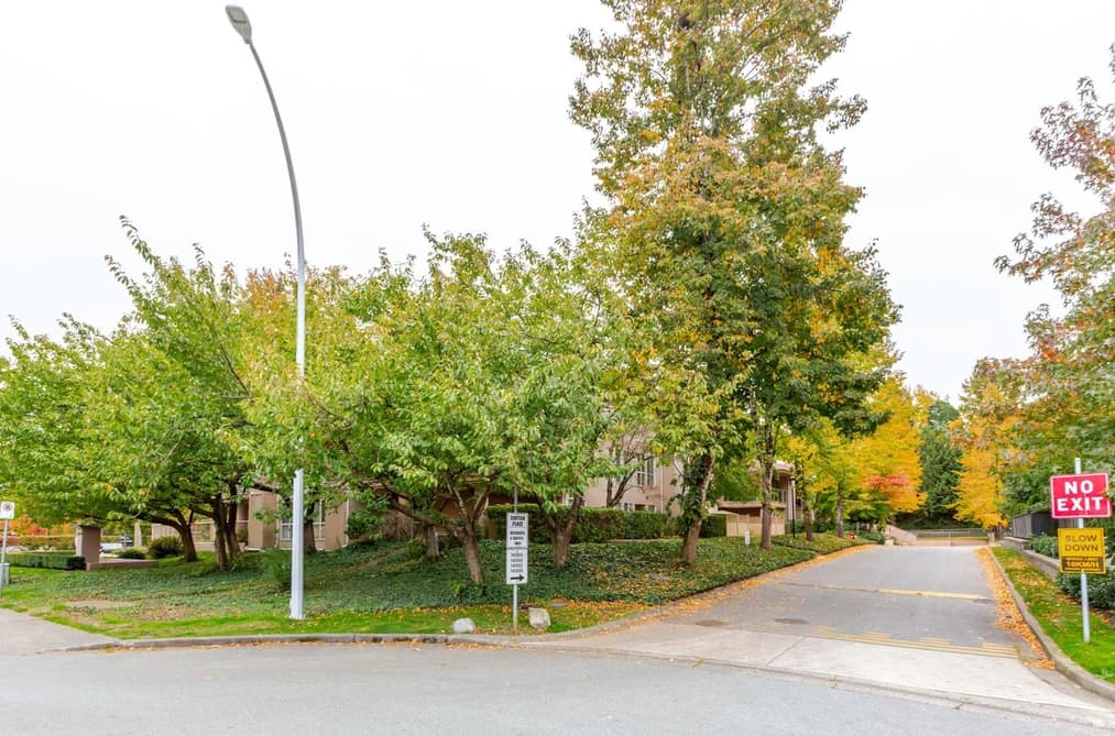 306 14998 101A AVENUE, Surrey, BC — Residential for Sale - Photo 2