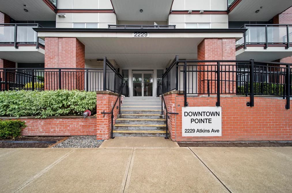 306 2229 ATKINS AVENUE, Port Coquitlam, BC — Residential for Sale - Photo 2