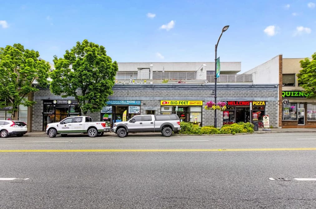 306 22347 LOUGHEED HIGHWAY, Maple Ridge, BC — Residential for Sale - Main Photo