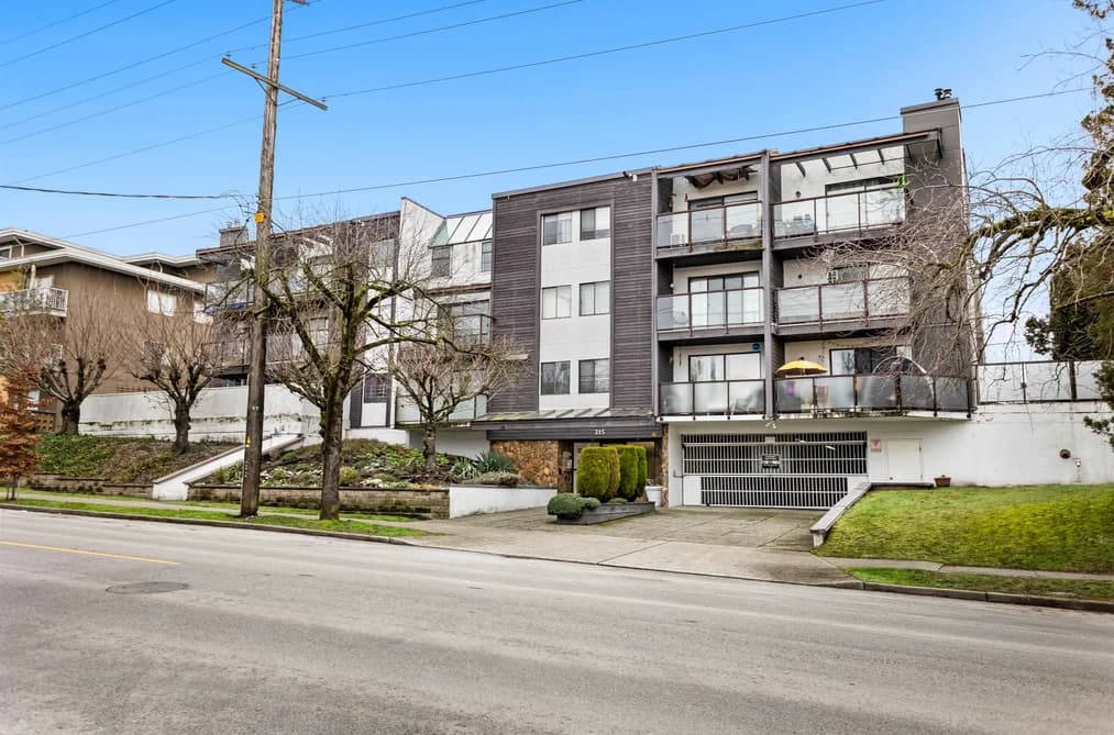 306 315 TENTH STREET, New Westminster, BC — Residential for Sale - Main Photo