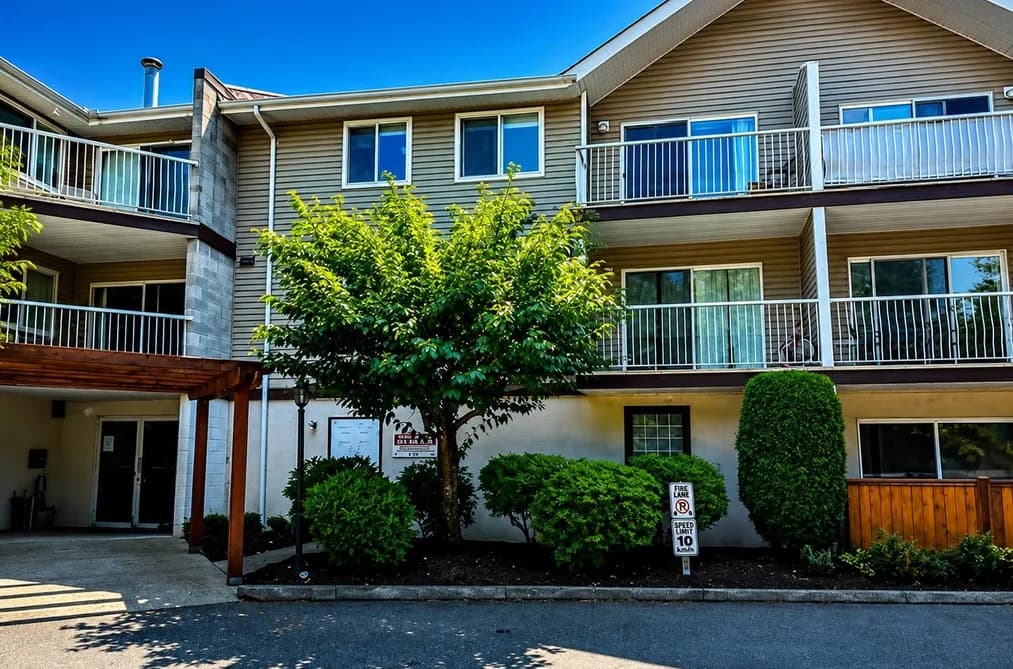 306 45222 WATSON ROAD, Chilliwack, BC — Residential for Sale - Photo 2