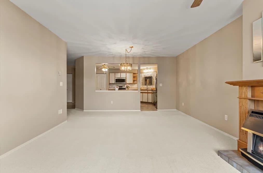306 45660 KNIGHT ROAD, Chilliwack, BC — Residential for Sale - Photo 2
