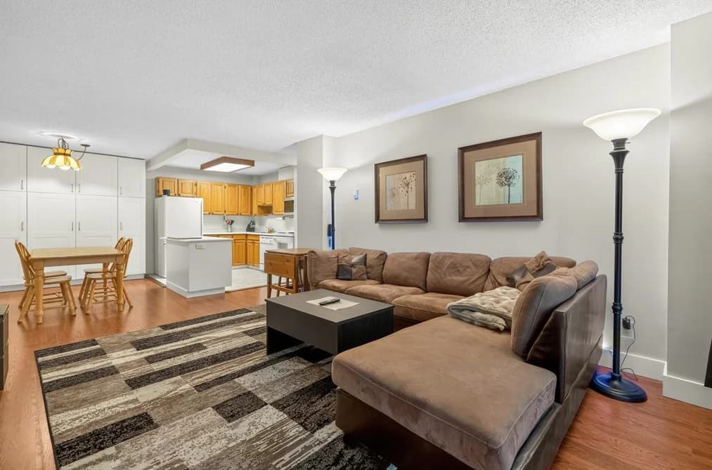 306 550 EIGHTH STREET, New Westminster, BC — Residential for Sale - Main Photo