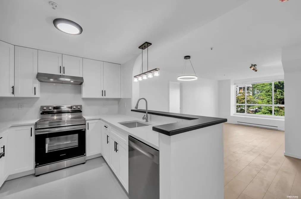 306 6833 VILLAGE GREEN, Burnaby, BC — Residential for Sale - Main Photo