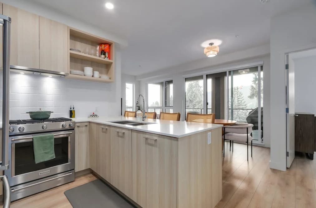 306 741 ANSKAR COURT, Coquitlam, BC — Residential for Sale - Photo 2